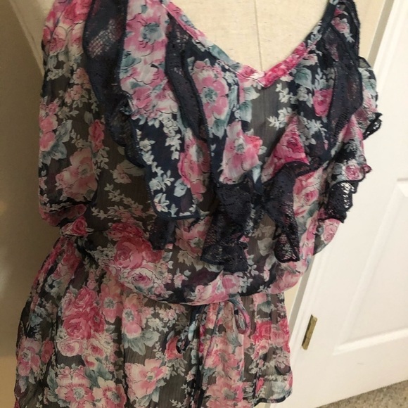 XXI Forever 21 Sheer Ruffled Razorback Tank Top - Picture 2 of 6